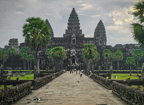 Angkor Luxury Tours