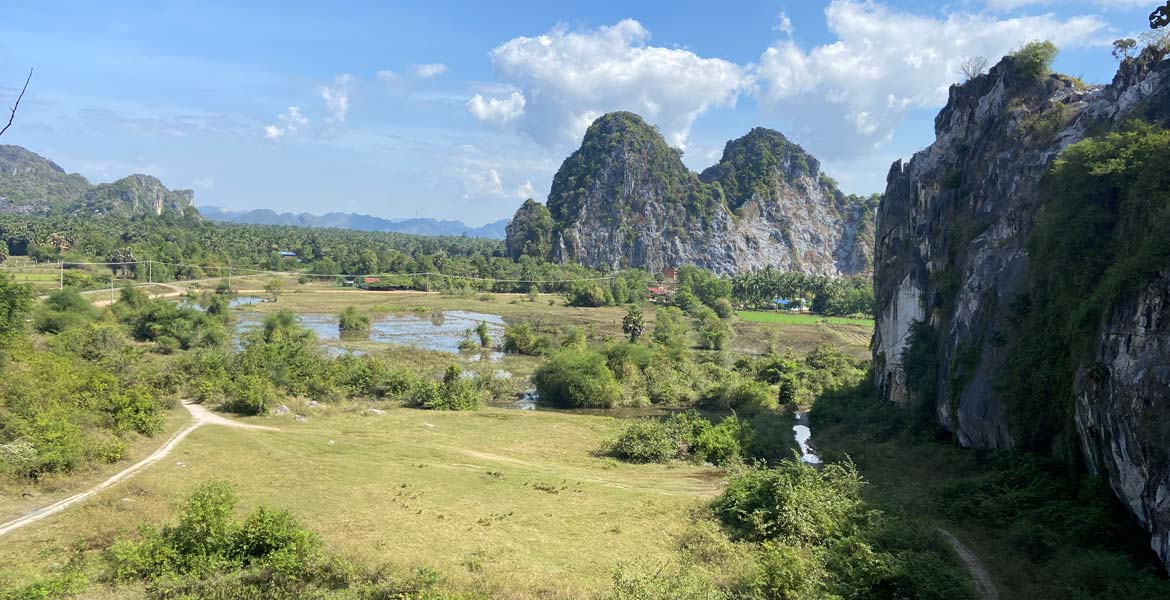 Oral Mountain Trekking