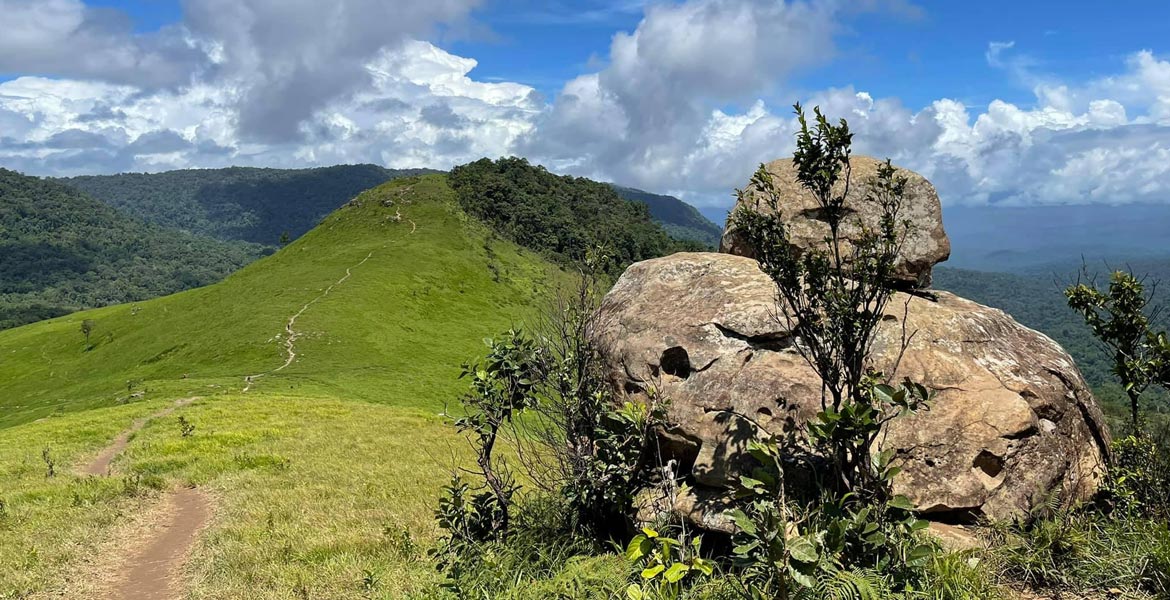 Knong Phsar Mountain Trekking